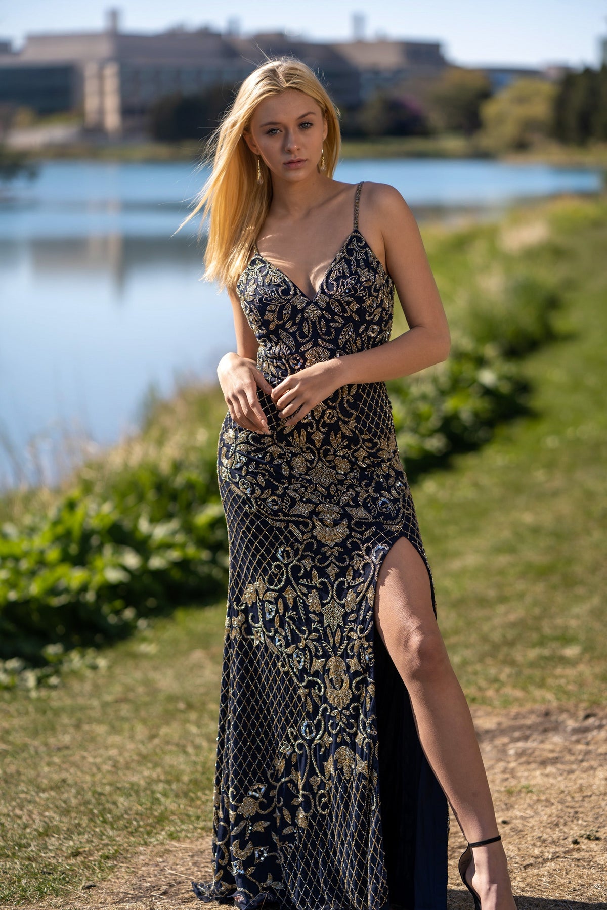 Lara 29373