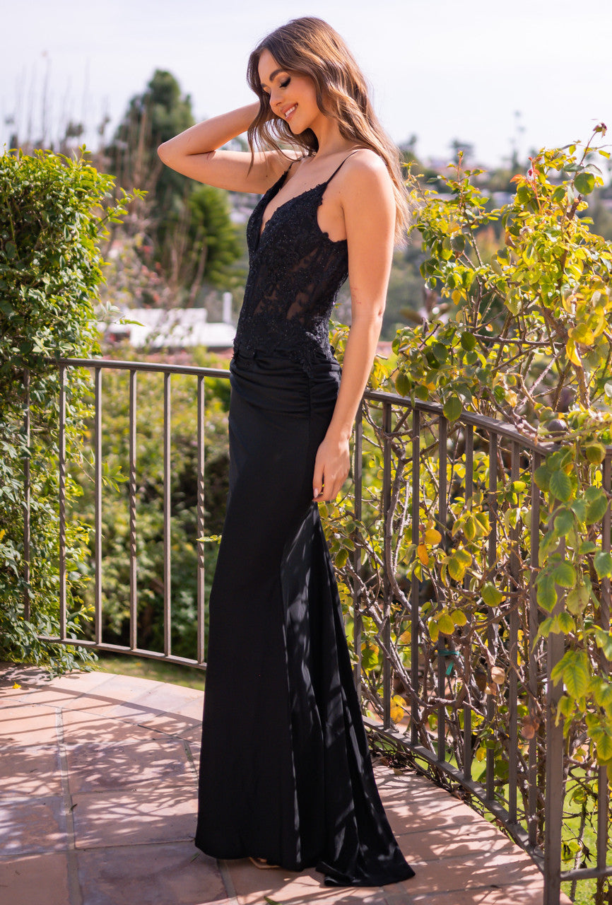 Sami Gown - Black - Floral Lace Fitted Dress - FINAL SALE